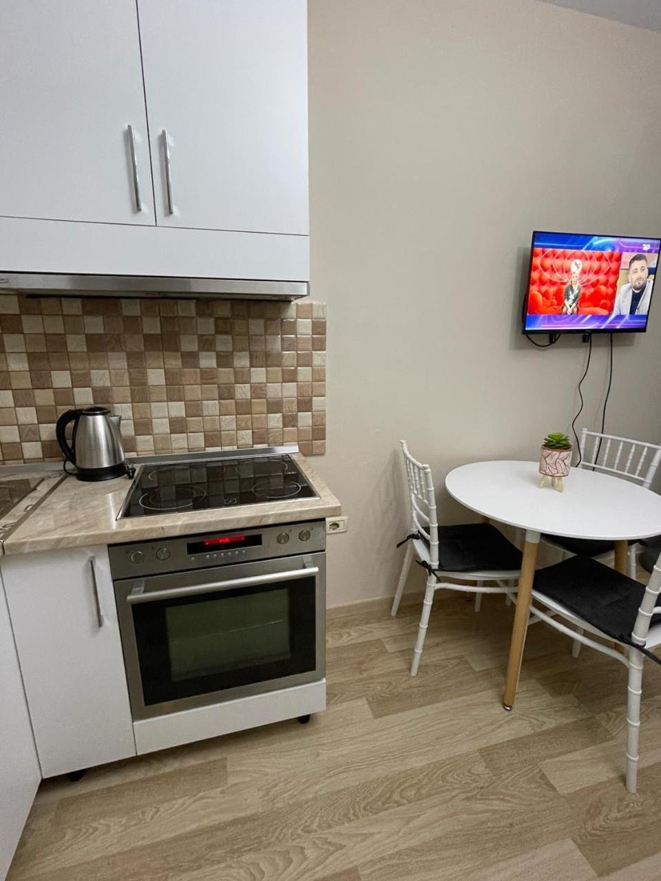 Comfort Apartment City Center Tirana Exterior foto