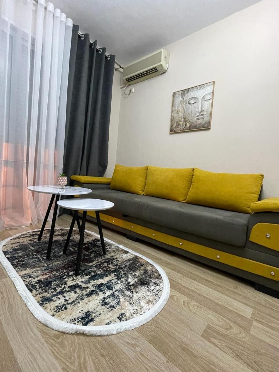 Comfort Apartment City Center Tirana Exterior foto